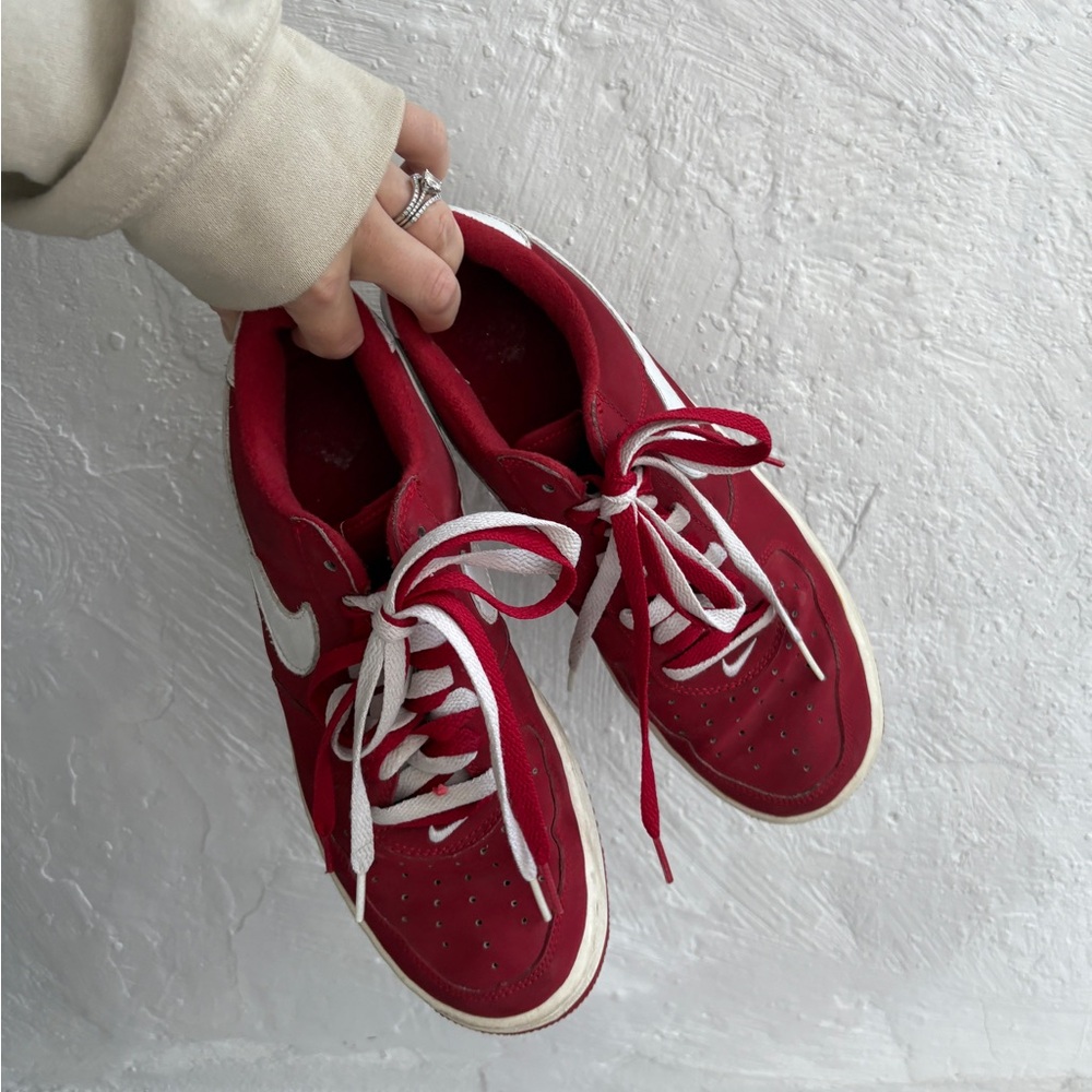 Woman’s Nike Air Force 1 low rare Valentine’s Day 2003 sneakers - Picture 4 of 9